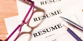 কিভাবে একটি পারফেক্ট রেজ্যুমি লিখবেন